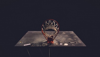 开云体育APP下载-东决关键战之夜，浓眉关键节点连续得分，诠释何为大场面先生