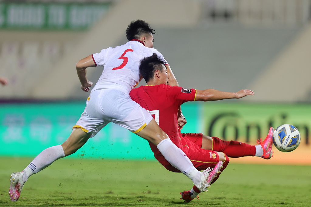 泰国队绝杀日本队，李梓嘉扛起全队