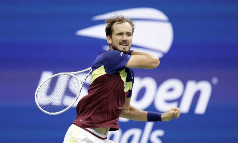 美网横扫联合杯，梅德韦杰夫扛起全队